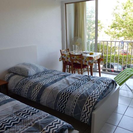 Studio Cosy Avec Tv Et Cuisine Equipee, Bord De Mer Le Lavandou - Fr-1-308-34 Экстерьер фото