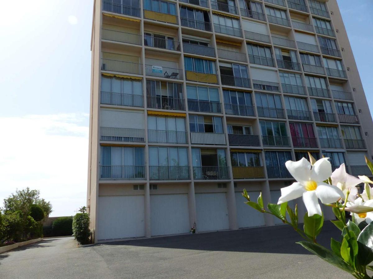Studio Cosy Avec Tv Et Cuisine Equipee, Bord De Mer Le Lavandou - Fr-1-308-34 Экстерьер фото